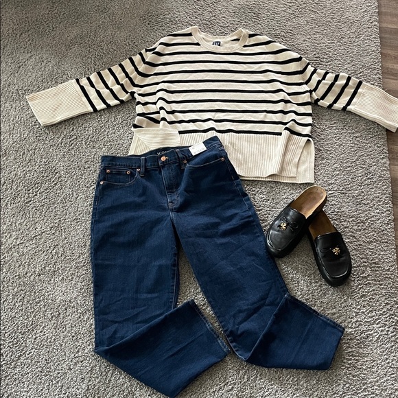 NWT! J. Crew 90s Classic Straight Leg Jeans sz30 in dark wash - Picture 13 of 14